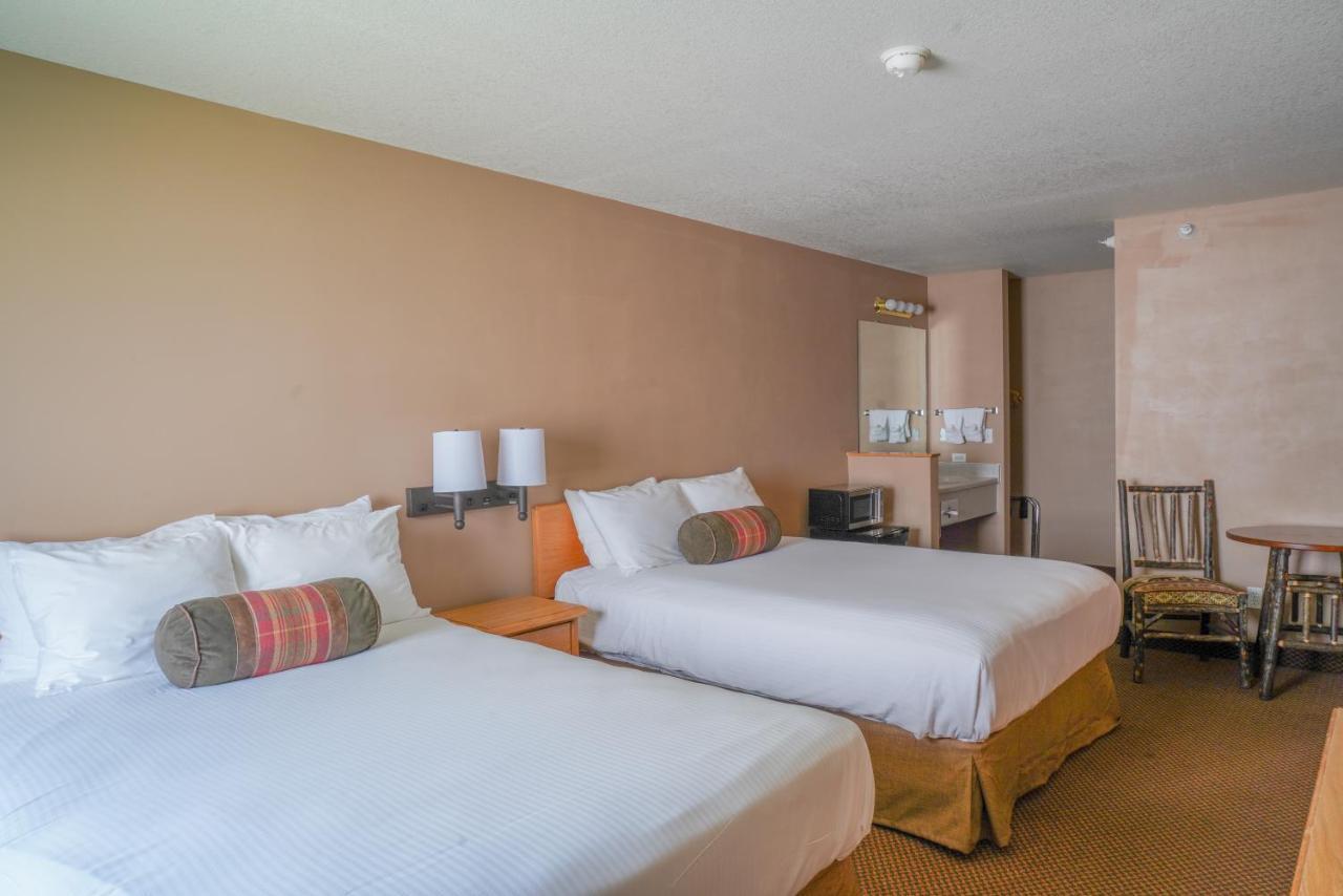 Whitewater Inn Big Sky Εξωτερικό φωτογραφία
