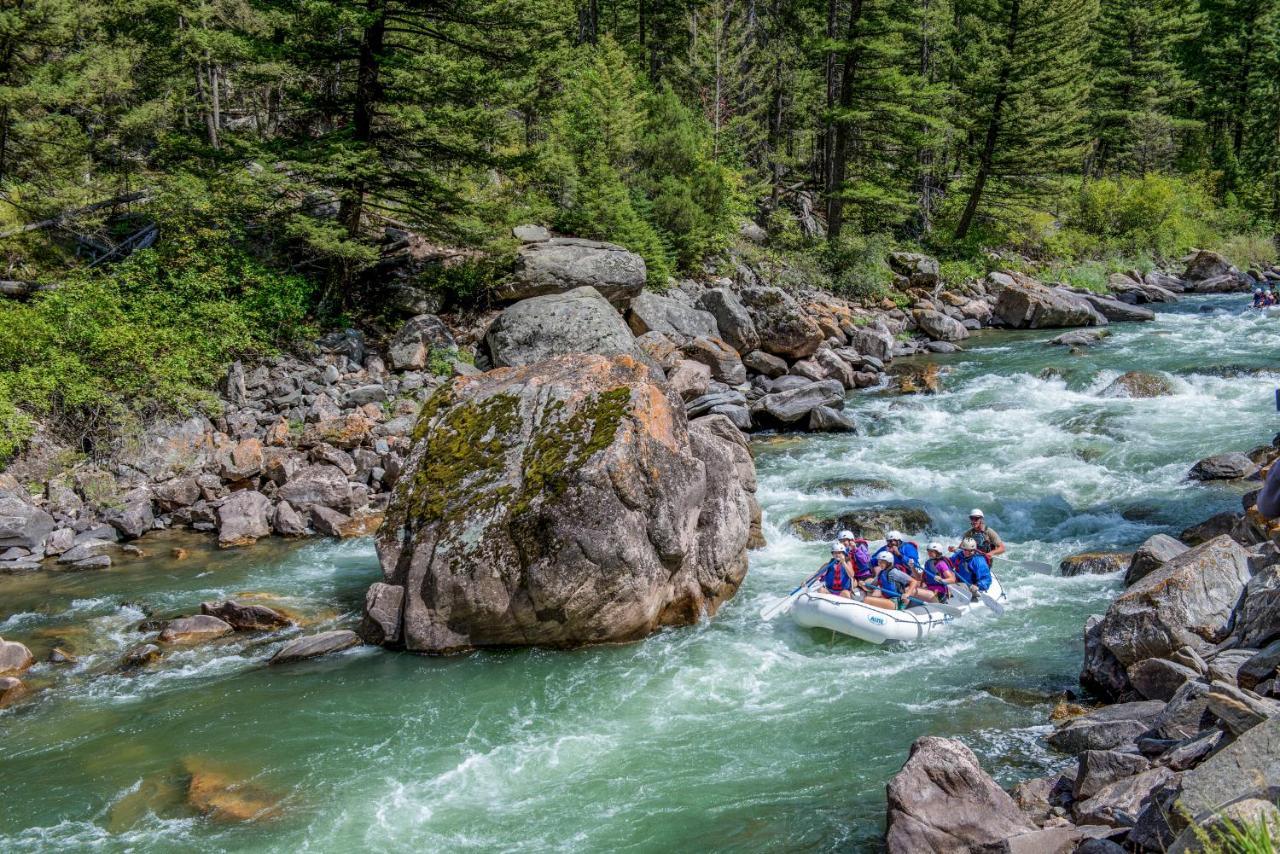 Whitewater Inn Big Sky Εξωτερικό φωτογραφία