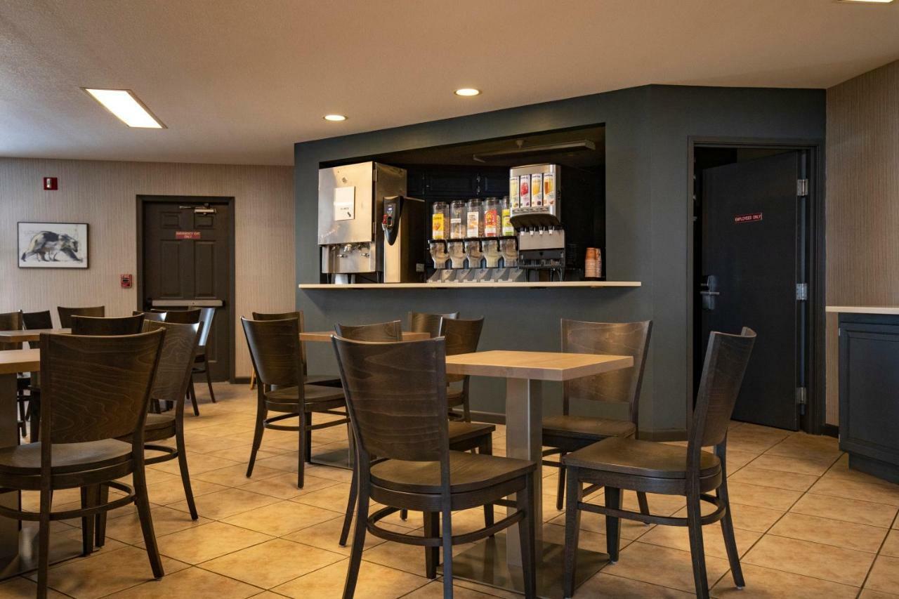 Whitewater Inn Big Sky Εξωτερικό φωτογραφία